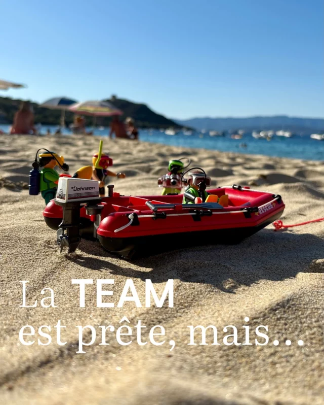 🤿 Plonger sérieusement mais sans se prendre au sérieux

📅 Je suis à Campomoro (Corse du Sud) jusqu’au 4 août

Puis à St-Mandrier (Var) du 19 au 28 septembre

Mes séjours sont ouverts à tous, que tu sois totalement débutant ou déjà plongeur.

🌟🌟🌟
J’accompagne grâce à la plongée, ceux qui veulent gérer leur stress, gagner en confiance et se reconnecter à eux-mêmes .
Sous l’eau, on respire vraiment. Et souvent, on se retrouve.
🌟🌟🌟

A votre avis, ils vont réussir à plonger ? 🤿🚤🌊